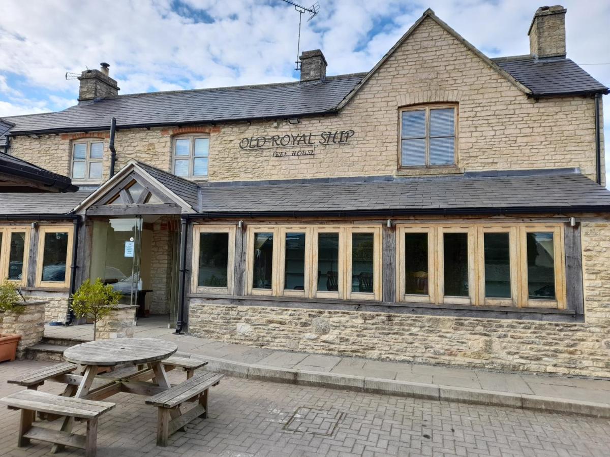 Cotswold Cottage Bed & Breakfast Luckington Esterno foto